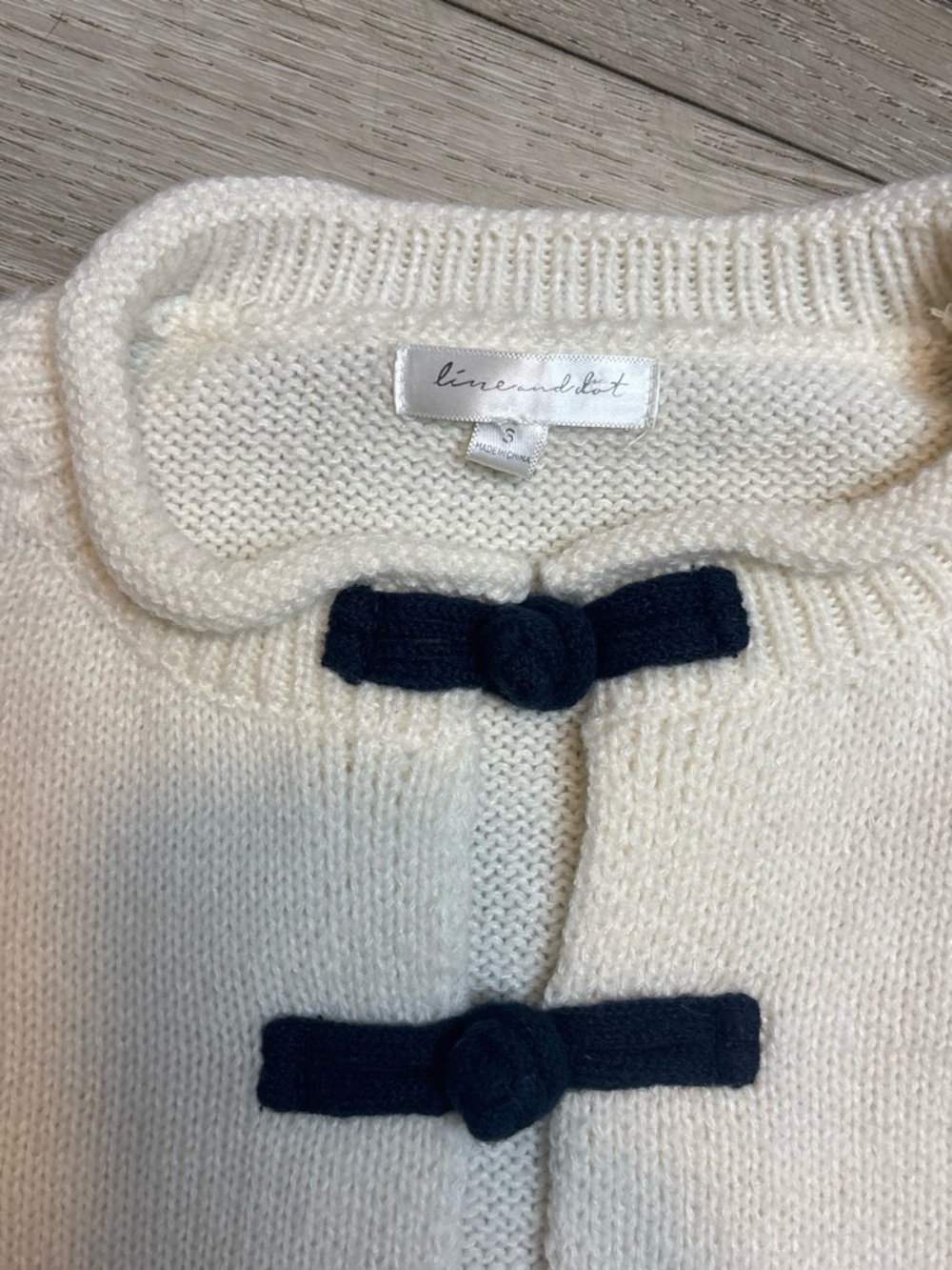 Line & Dot Ivory Knit Cardigan Black Frog Closure Toggle Sweater Women’s S - Picture 2 of 3